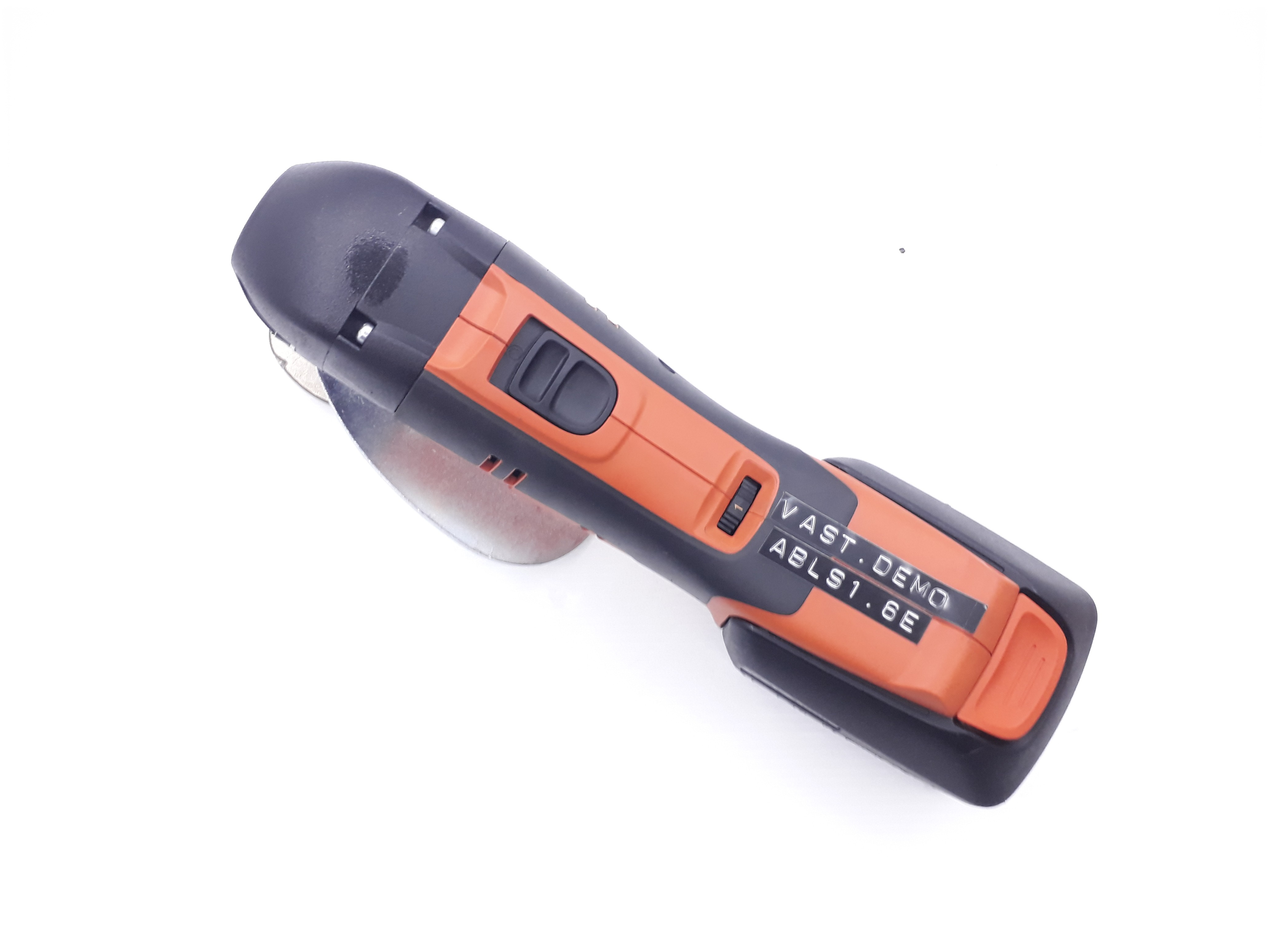 เครื่องตัดเหล็กไฟฟ้า รุ่น ABLS 1.6 E DEMO (Tools) (เครื่องเปล่า)